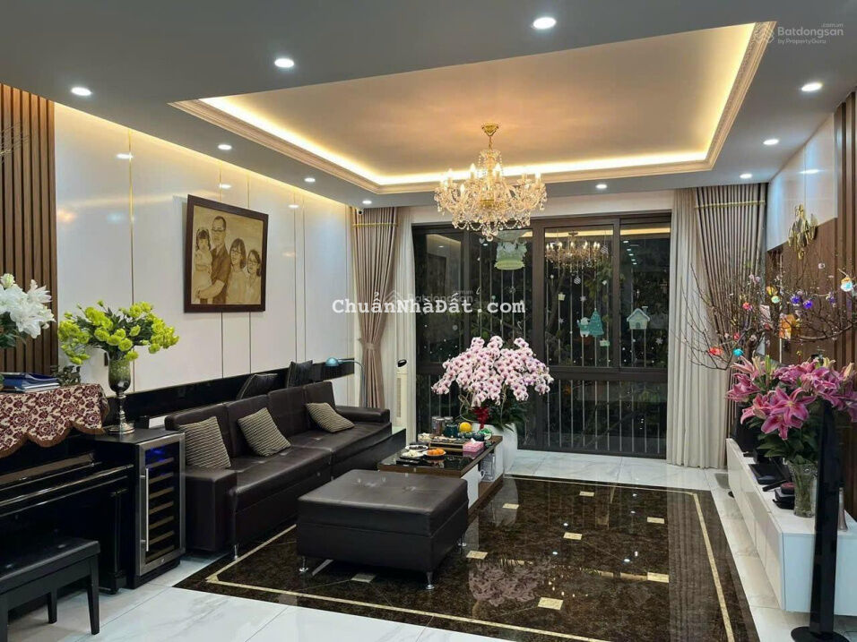 Bán nhà phố Cổ Linh - Tư Đình khu phân lô 100m2 - 5 tầng mặt tiền to 7m đường ô tô tránh 0936368787 Bán nhà phố Cổ Linh - Tư Đình khu phân lô 100m2 - 5 tầng mặt tiền to 7m đường ô tô tránh 0936368787