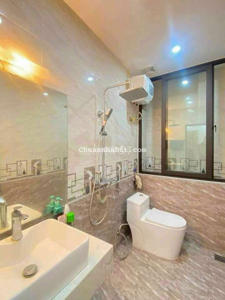 Bán nhà 5 tầng hàng xóm aeon long biệ 2.65 tỷ