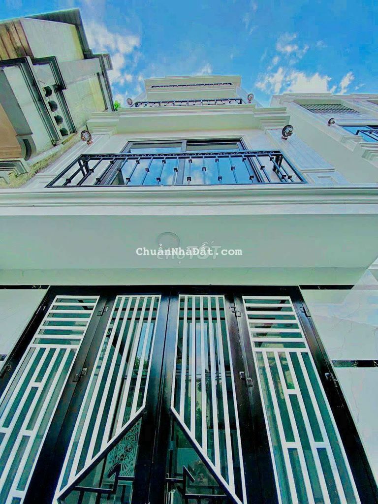 Bán nhà 5 tầng hàng xóm aeon long biệ 2.65 tỷ