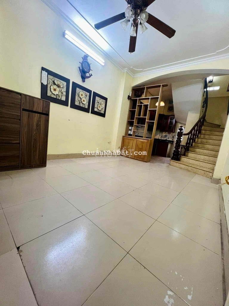 BÁN NHÀ NGUYỄN VĂN CỪ 4 TẦNG 45M2 ĐƯỜNG OTO 3,4 TỶ
