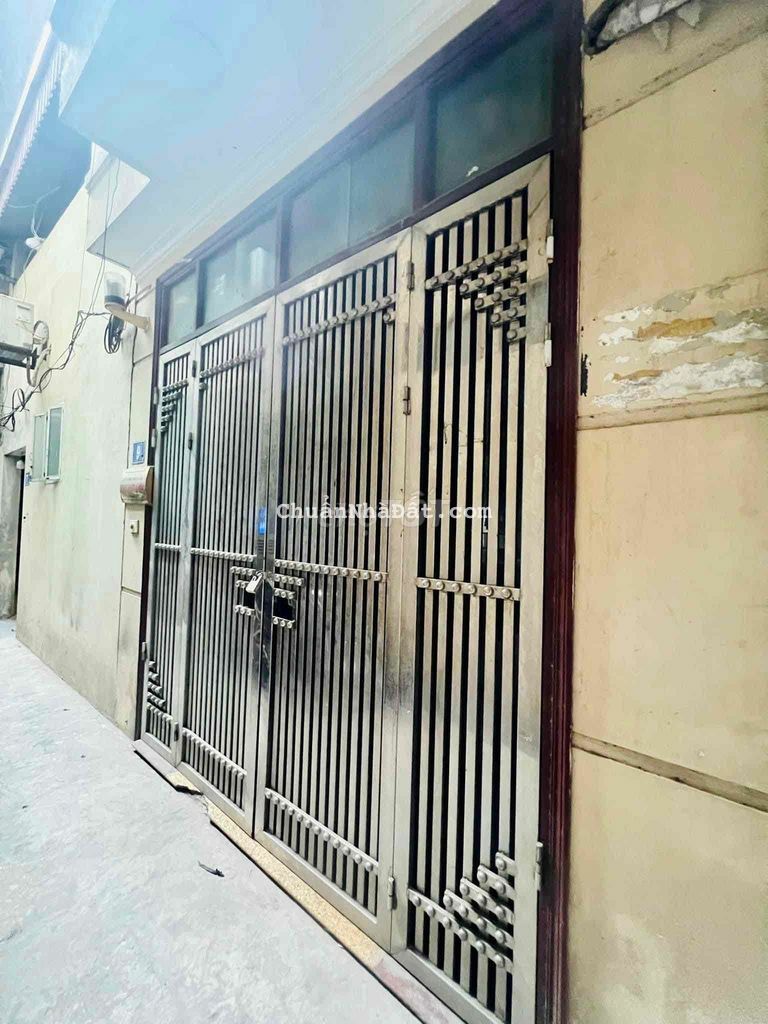 BÁN NHÀ NGUYỄN VĂN CỪ 4 TẦNG 45M2 ĐƯỜNG OTO 3,4 TỶ