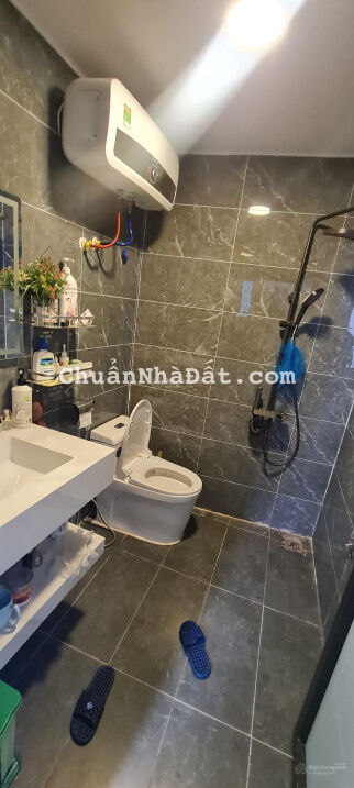 BÁN NHÀ BỒ ĐỀ,LB 40M2,5 TẦNG, TẶNG NỘI THẤT,GẦN Ô TÔ, SÁT HỒ, GIÁ NÀO CŨNG BÁN ,CHỈ 4.4 TỶ CÓ BỚT BÁN NHÀ BỒ ĐỀ,LB 40M2,5 TẦNG, TẶNG NỘI THẤT,GẦN Ô TÔ, SÁT HỒ, GIÁ NÀO CŨNG BÁN ,CHỈ 4.4 TỶ CÓ BỚT