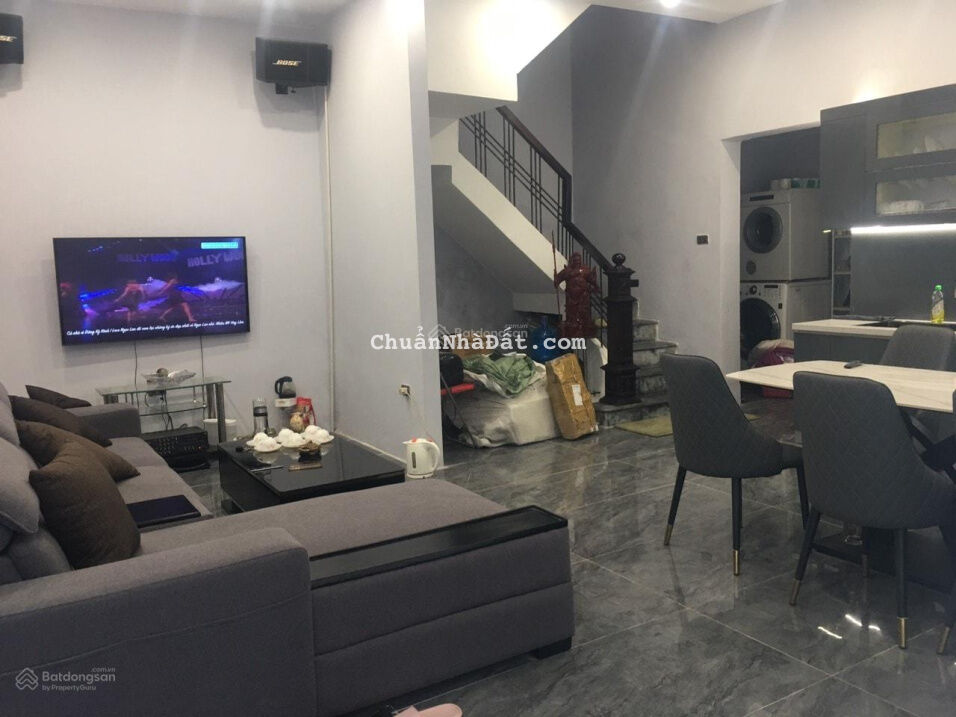 BÁN NHÀ BỒ ĐỀ,LB 40M2,5 TẦNG, TẶNG NỘI THẤT,GẦN Ô TÔ, SÁT HỒ, GIÁ NÀO CŨNG BÁN ,CHỈ 4.4 TỶ CÓ BỚT BÁN NHÀ BỒ ĐỀ,LB 40M2,5 TẦNG, TẶNG NỘI THẤT,GẦN Ô TÔ, SÁT HỒ, GIÁ NÀO CŨNG BÁN ,CHỈ 4.4 TỶ CÓ BỚT