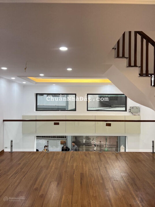 Độc hiếm bán nhà Nguyễn Sơn 40m2, 6T, ngõ thông, gara ô tô, nhà mới đẹp. Giá chỉ 5.8 tỷ bao thuế Độc hiếm bán nhà Nguyễn Sơn 40m2, 6T, ngõ thông, gara ô tô, nhà mới đẹp. Giá chỉ 5.8 tỷ bao thuế