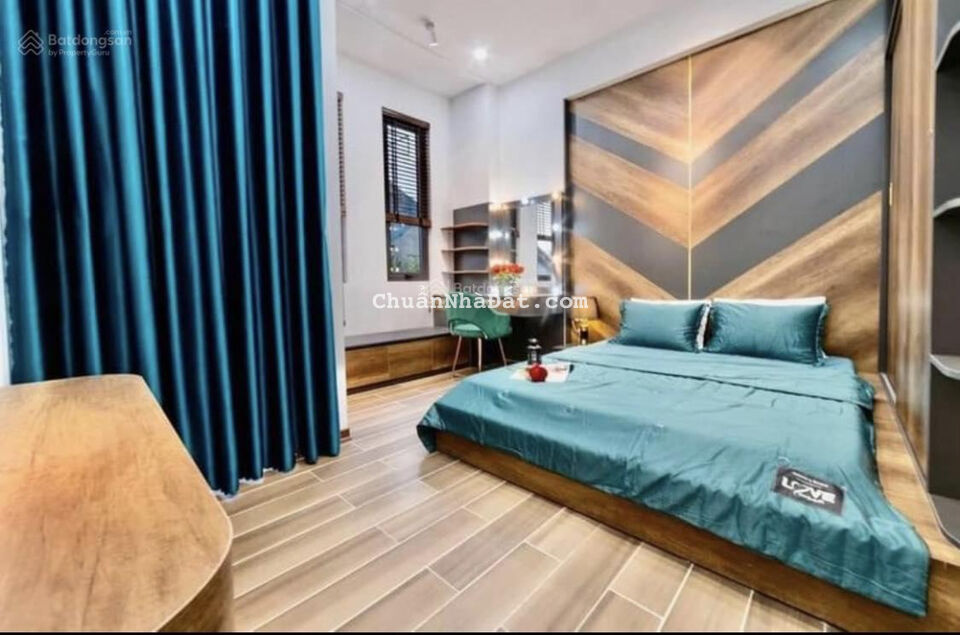 Bán nhà Ngọc Lâm, Quận Long Biên 43.8m2, 5 tầng, 4.85 tỷ, view cực chill, 0816.664.860