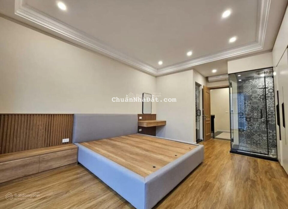 Bán nhà Nguyễn Văn Cừ, Quận Long Biên 45m2, 6 tầng, 6.35 tỷ, thang máy, 0816.664.860