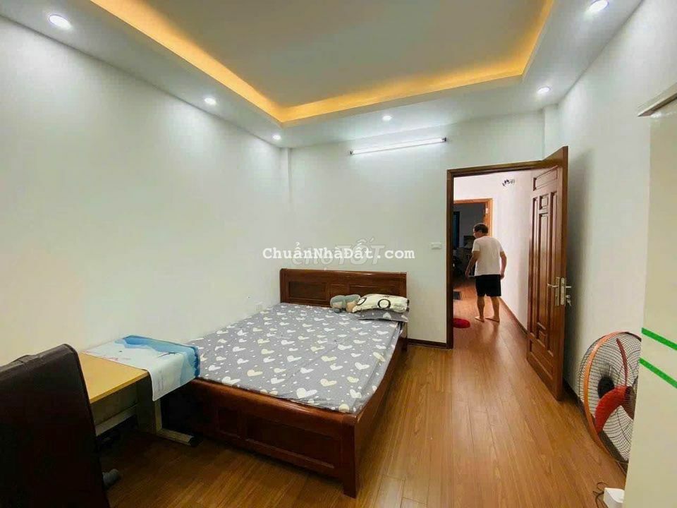 BÁN NHÀ CỔ LINH- THẠCH BÀN 48M 4T -ÔTÔ 7 CHỖ VÀO,ĐI THÔNG CHỈ 4,3 TỶ