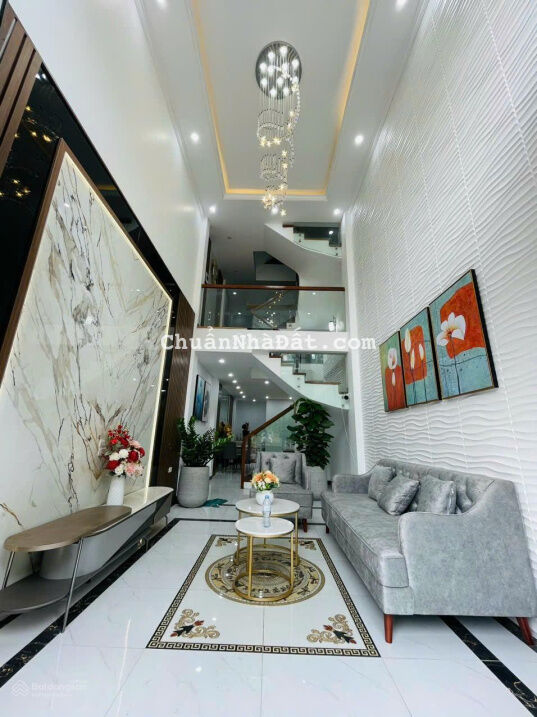 Bán nhà phố Cổ Linh - Thạch Bàn 50m2 - 5 tầng ô tô 7 chỗ vào full nội thất 0936368787