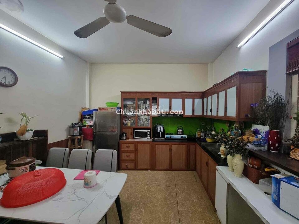 BÁN NHÀ 4TẦNG NGỌC THUỴ 55M2  OTO TRÁNH GIÁ 3,45TỶ