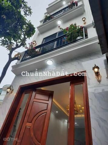 Bán nhà Long Biên ngay chợ Phúc Lợi 56m2 4 tầng xây độc lập có sân rộng ngõ đi riêng giá 3,6 tỷ Bán nhà Long Biên ngay chợ Phúc Lợi 56m2 4 tầng xây độc lập có sân rộng ngõ đi riêng giá 3,6 tỷ