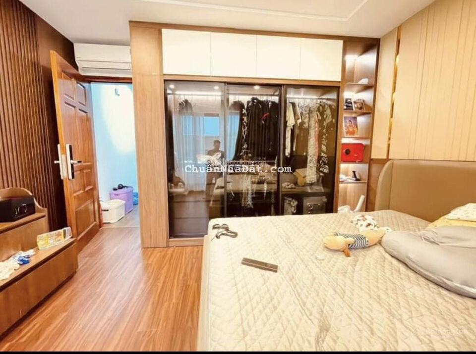 Bán nhà Bồ Đề, Quận Long Biên 56m2, 5 tầng, 5.25 tỷ, sát mặt phố, 0816.664.860