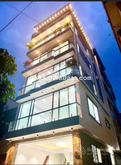 Bán nhà Phố Trạm - Long Biên 58m2 * 5T 5,3 tỷ. Nhà đẹp dân xây, ô tô Audi đỗ cửa