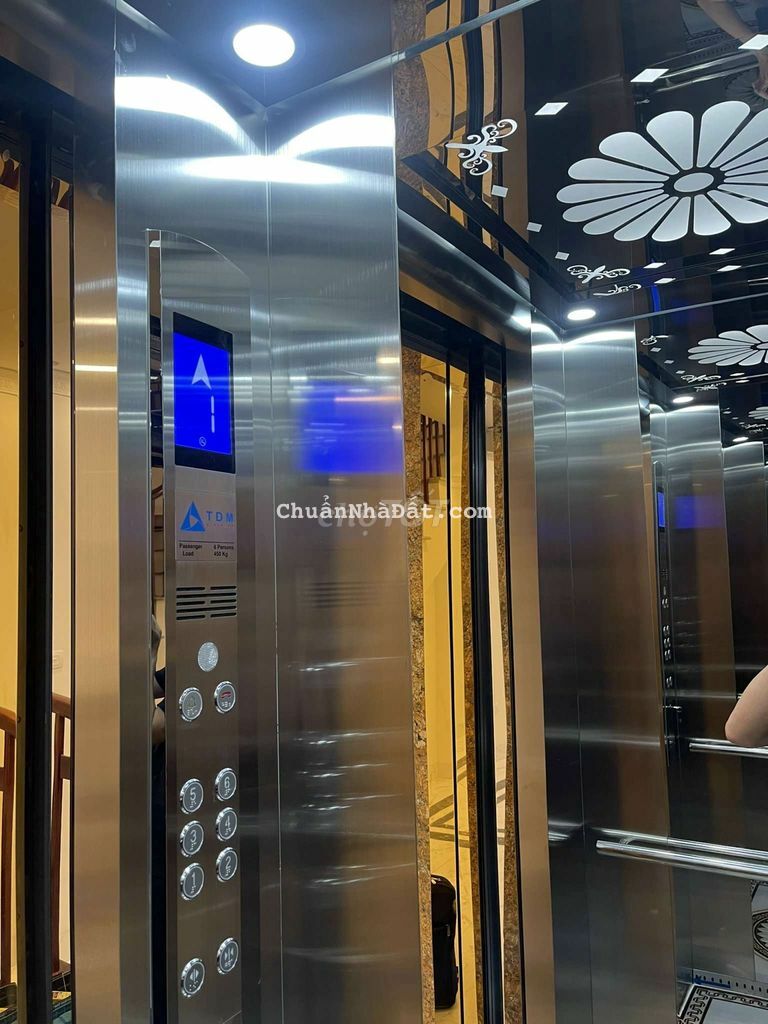 Bán nhà 6 tầng thang máy ô tô vào nhà giá nhỉnh 7 tỷ