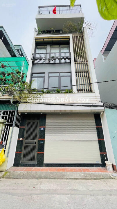 Bán nhà Phố Trạm - Cổ Linh - Long Biên 65m2 x 4.35 tỷ, nhà đẹp ở luôn. Ngõ nông gần phố