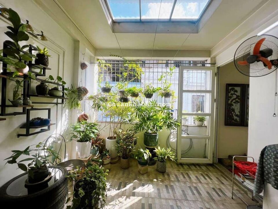 LONG BIÊN, 2 OTO NGỦ NGOÀI ỬA,LOGOC, 68.M2 - 6T THANG MÁY. NHỈNH 9 TỶ LONG BIÊN, 2 OTO NGỦ NGOÀI ỬA,LOGOC, 68.M2 - 6T THANG MÁY. NHỈNH 9 TỶ