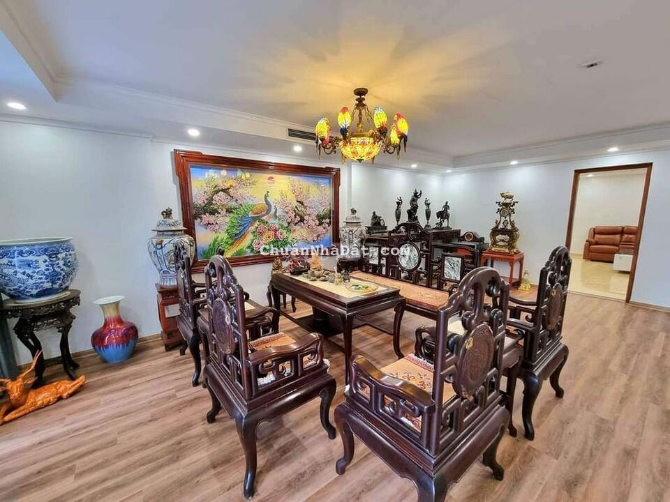 NHÀ ĐẸP ĐỨNG HÌNH - HÀNG XÓM AEON MALL LONG B- 68M2- 6T- NHỈNH 9 TỶ. NHÀ ĐẸP ĐỨNG HÌNH - HÀNG XÓM AEON MALL LONG B- 68M2- 6T- NHỈNH 9 TỶ.