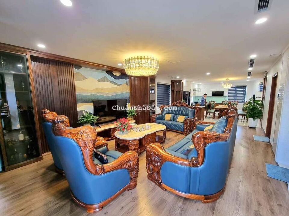 NHÀ ĐẸP ĐỨNG HÌNH - HÀNG XÓM AEON MALL LONG B- 68M2- 6T- NHỈNH 9 TỶ. NHÀ ĐẸP ĐỨNG HÌNH - HÀNG XÓM AEON MALL LONG B- 68M2- 6T- NHỈNH 9 TỶ.