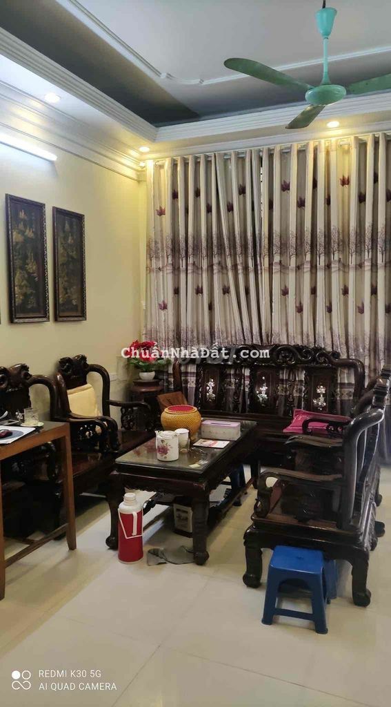 BÁN NHÀ NGỌC THUỴ DÂN XÂY 70M2 OTO VÀO NHÀ 4.3TỶ