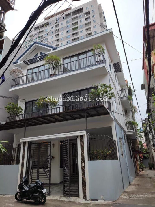 Bán nhà Ái Mộ - Bồ Đề, Long Biên 80m2, 5T 10,5tỷ, Nhà đẹp, thang máy, mặt tiền rộng, gara oto 7 chỗ