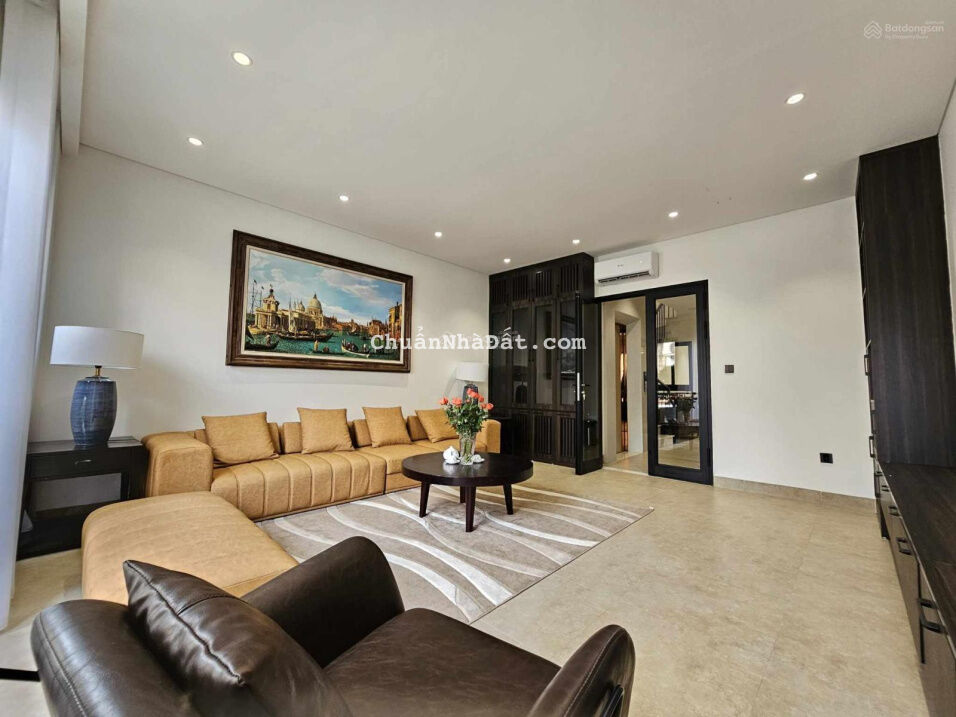 Siêu phẩm nhà đẹp phố Ngọc Thụy, lô góc, ô tô, thang máy, full nội thất, 85m2 - 6 tầng, giá 14 tỷ