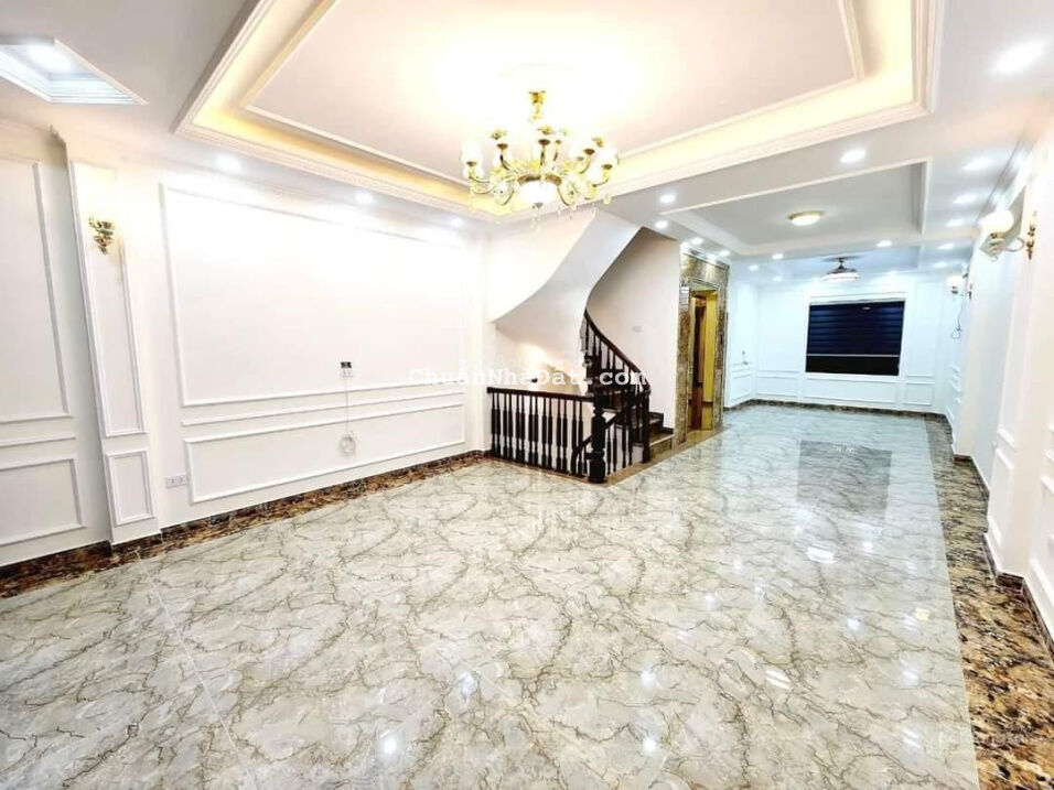 Bán nhà Nguyễn Văn Cừ 87m2 - 6 tầng thang máy - ô tô 7 chỗ - tặng full nội thất Bán nhà Nguyễn Văn Cừ 87m2 - 6 tầng thang máy - ô tô 7 chỗ - tặng full nội thất