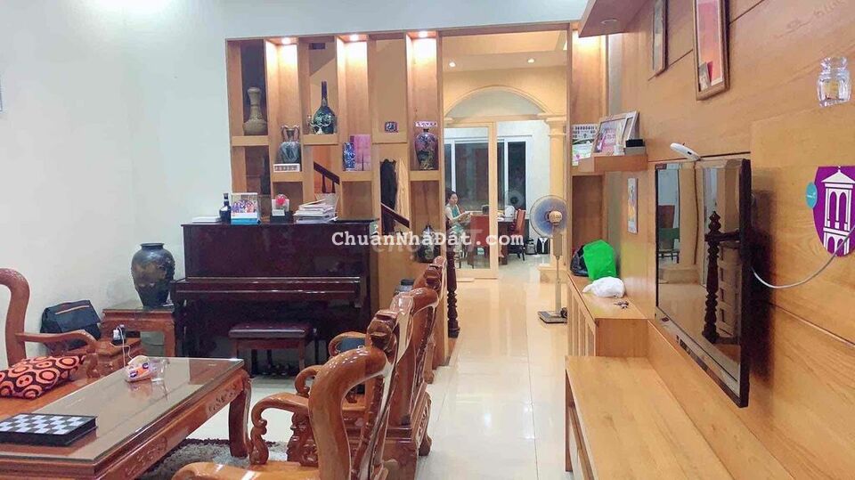 BÁN NHÀ NGUYỄN VĂN CỪ DÂN XÂY 90M2 OTO ĐỖ HƠN 6 TỶ