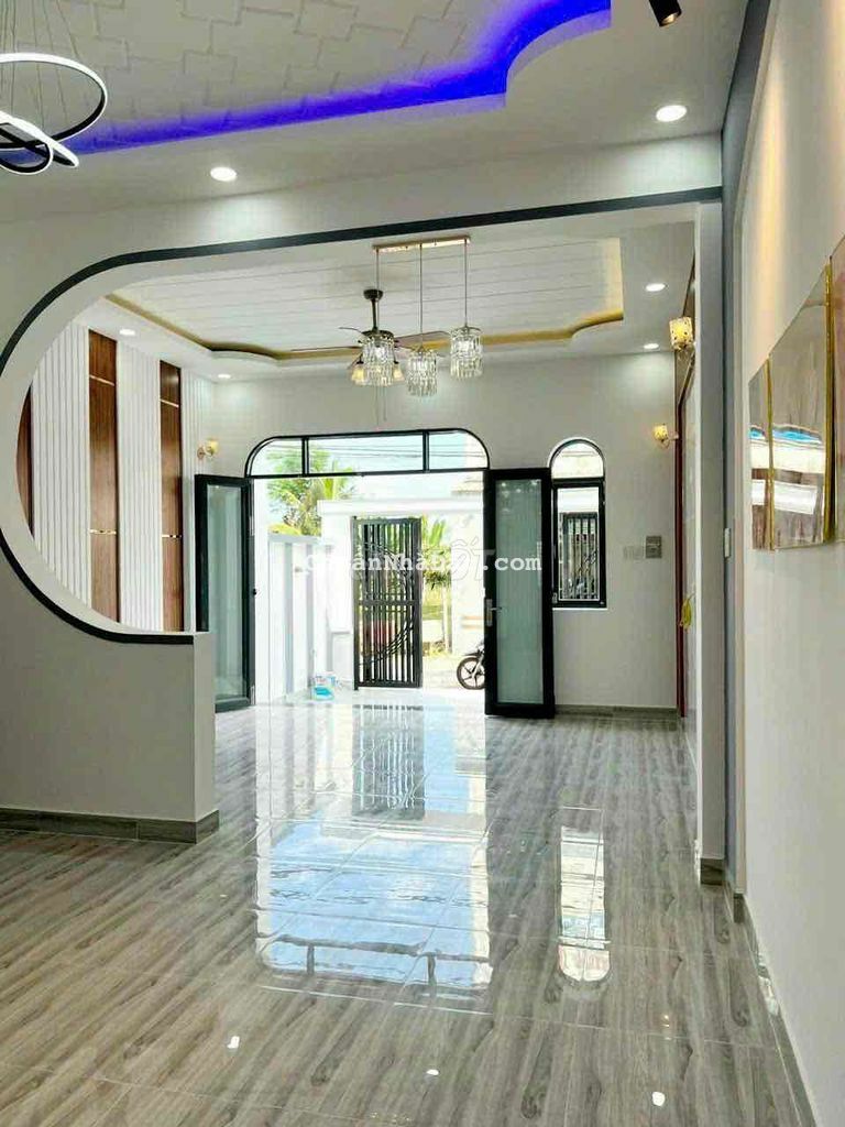 CHỦ GIẢM GIÁ CỰC KHỦNG GÍ ĐẸP 1 tỷ 790 triệ. NHÀ MỚI XÂY GIÁP P8