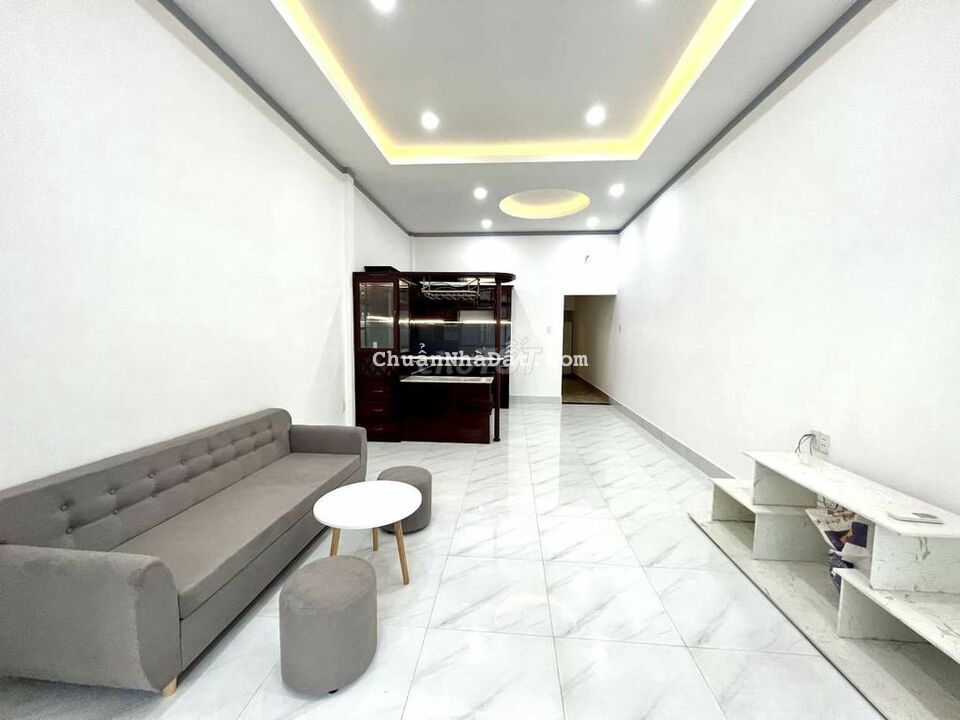 Bán nhà gần Hồ bơi Khu Nhà ở Hoàng Hảo Bán nhà gần Hồ bơi Khu Nhà ở Hoàng Hảo