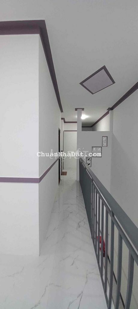 NHÀ MỚI XÂY TÂN HẠNH, Đường oto. có 3phòng ngủ