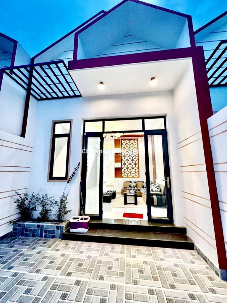 Bán nhà mới xây Khu Trường Giang gần Cầu Đường Chừa Phường 8