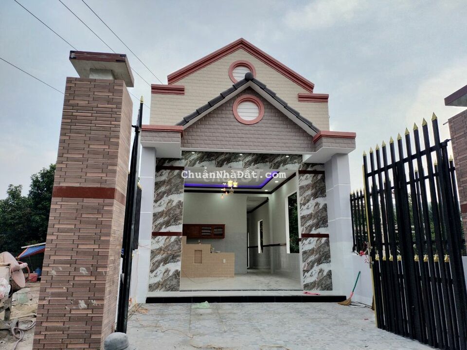 Nhà giá cực rẻ cạnh chợ chỉ 1,2 tỷ ngay trung tâm Long Khánh