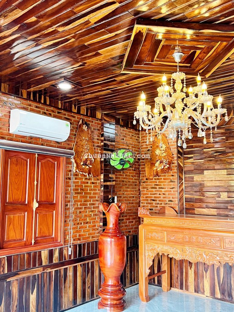 Nhà vườn siêu đẹp giá cực hời tại Long Khánh Nhà vườn siêu đẹp giá cực hời tại Long Khánh