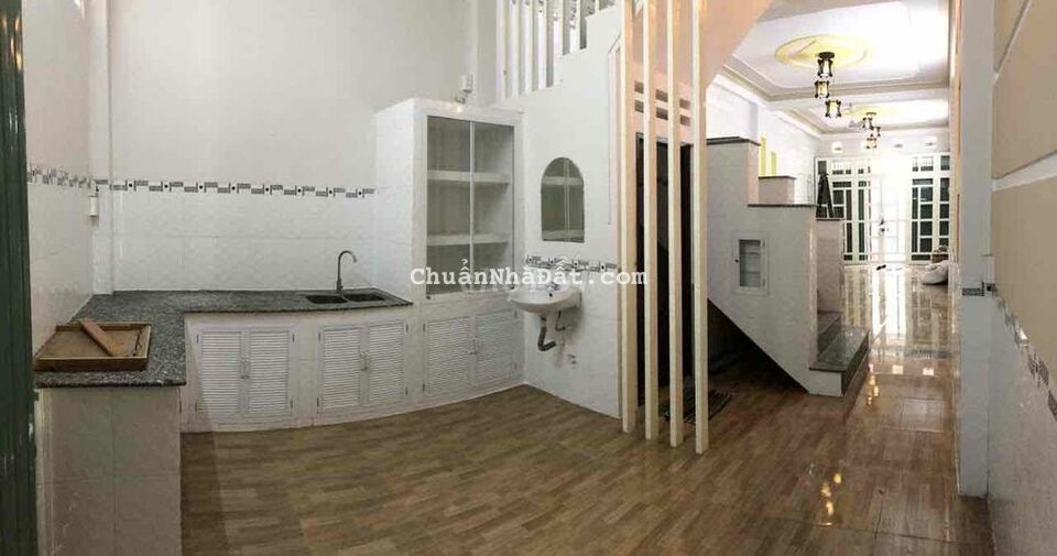 Bán nhà đường Lê Duẩn