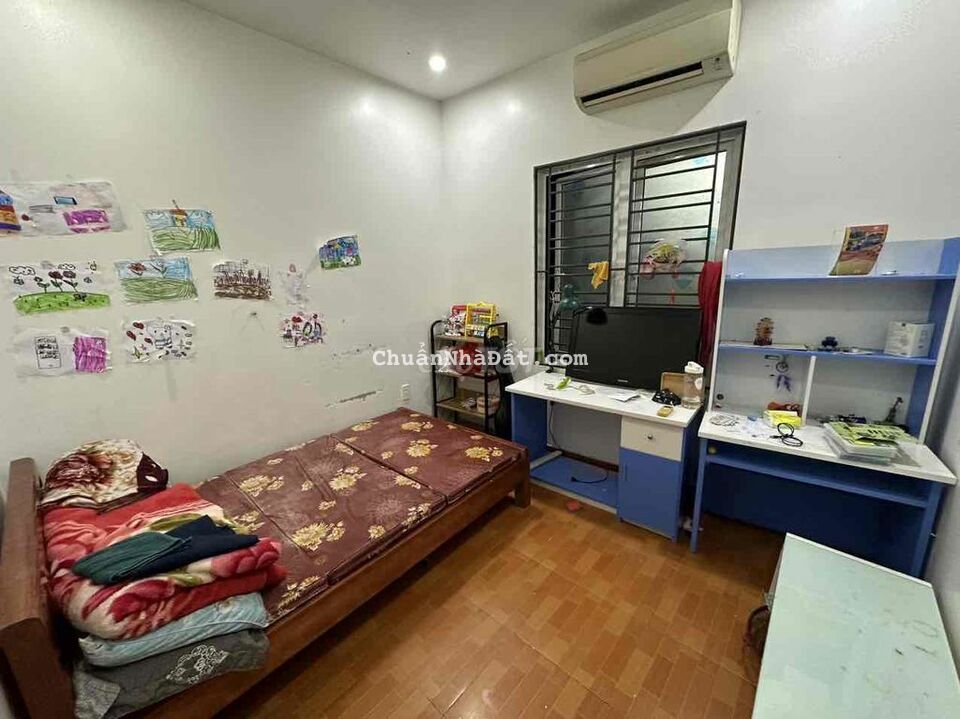 nhà 250 Thiên lôi gần chợ đôn 35m x 4 tâng nhà 250 Thiên lôi gần chợ đôn 35m x 4 tâng