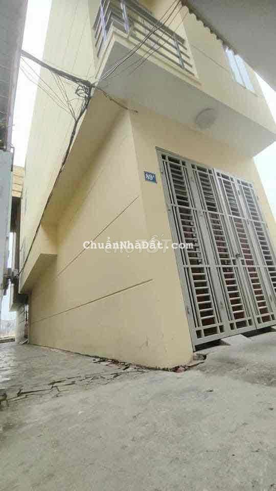 nhà miếu hai xã 40m x 3,5 tầng nhà miếu hai xã 40m x 3,5 tầng