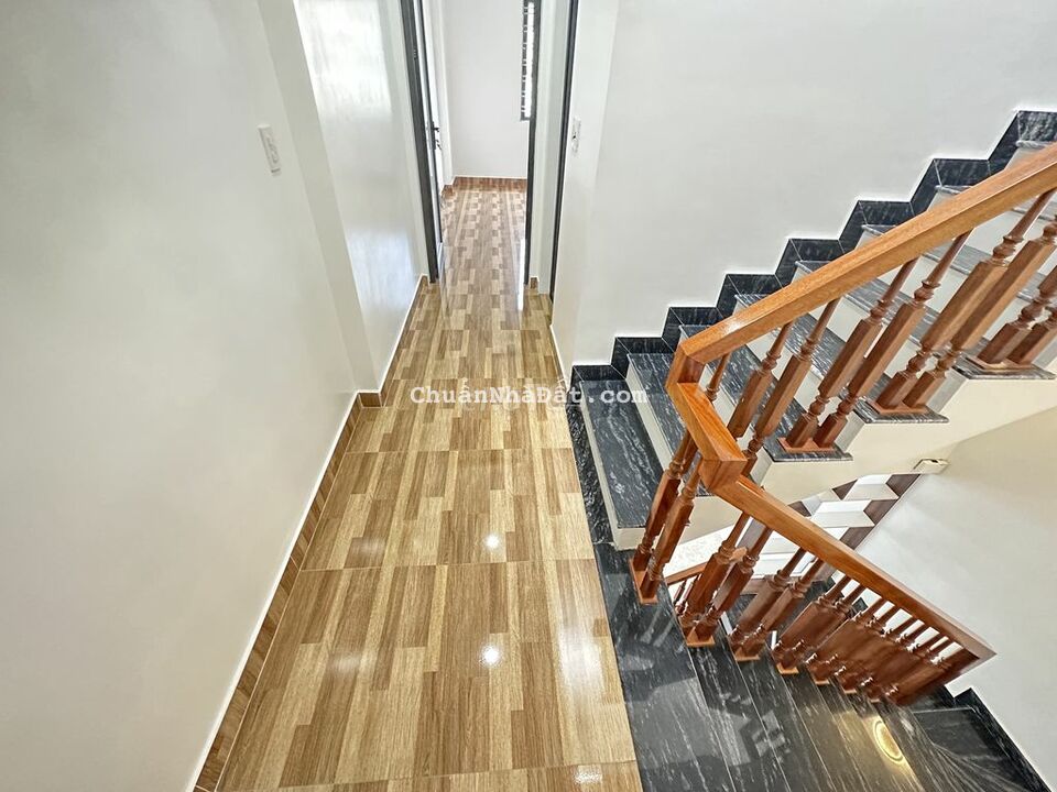 🆘🆘 BÁN SIÊU PHẨM ngay sát TĐC Hồ Sen 🚘 vào cách nhà 50m 🆘🆘 BÁN SIÊU PHẨM ngay sát TĐC Hồ Sen 🚘 vào cách nhà 50m