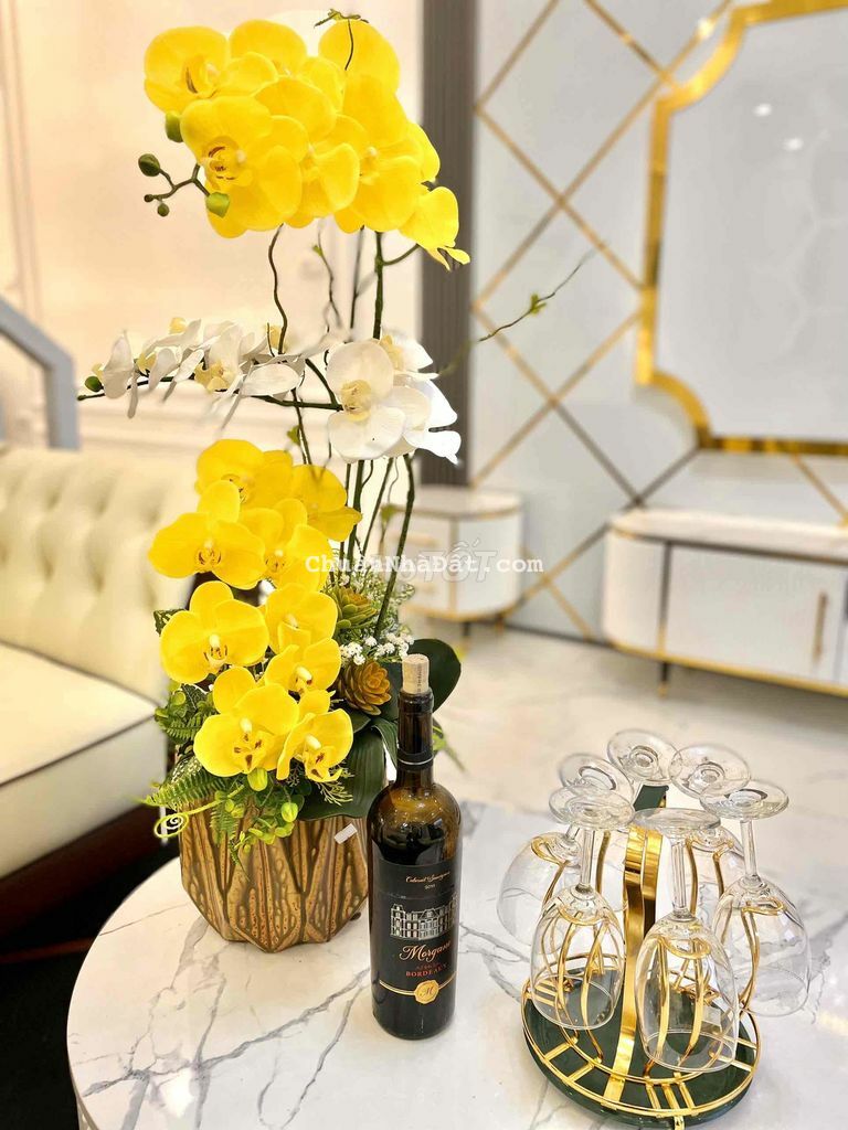 Tuyệt phẩm sau AEON full nội thất ô tô đỗ cửa hơn 3 tỉ Tuyệt phẩm sau AEON full nội thất ô tô đỗ cửa hơn 3 tỉ