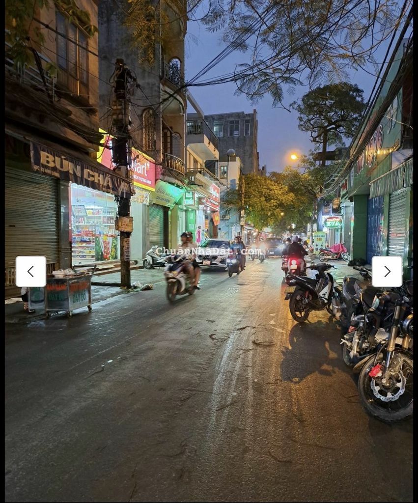 Bán nhà mặt đường Đình Đông vị trí siêu đẹp lô góc 3 mặt thoáng