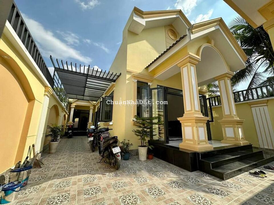 BIỆT THỰ SÂN VƯỜN PHƯỜNG 9. TP MỸ THO, TG