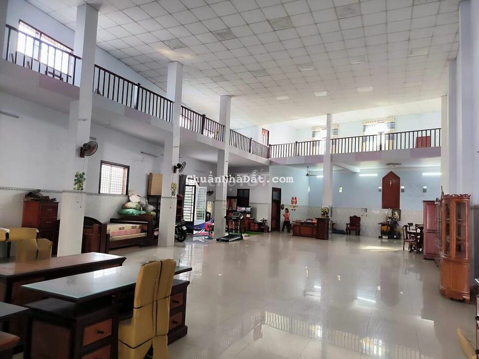 NHÀ MẶT TIỀN ẤP BẮC - ỦY BAN PHƯờNG 10, TP MỸ THO - CTY LƯơNG THỰC TG