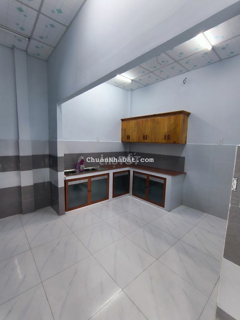 NHÀ LÝ THƯờNG KIỆT -  HẺM PHÁP BẢO TỰ - OTO 4 MET - HẺM PHỤ BÊN HÔNG.