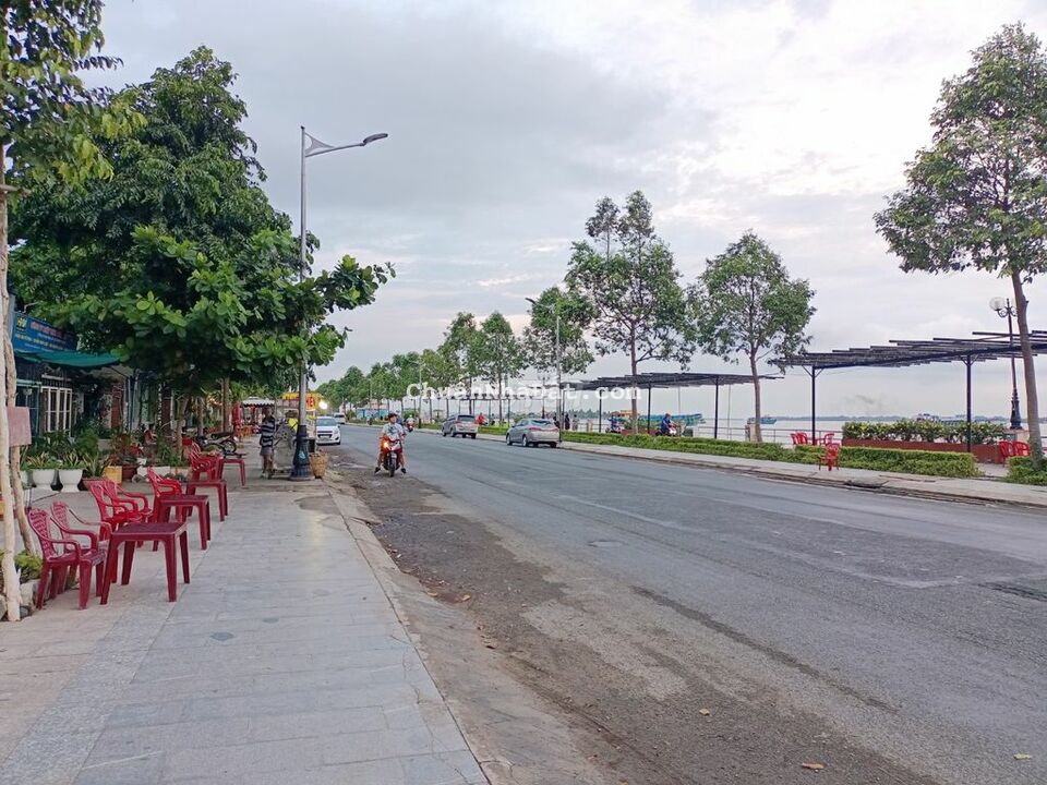 NHÀ 5 TẦNG MẶT TIỀN HOÀNG SA, PHƯỜNG 6, TP MỸ THO