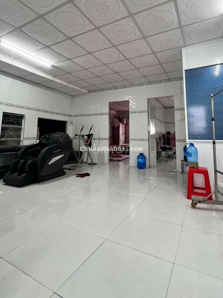 Bán Nhà Mặt Tiền Lê Thị Hồng Gấm, 85m2, 5tyxx