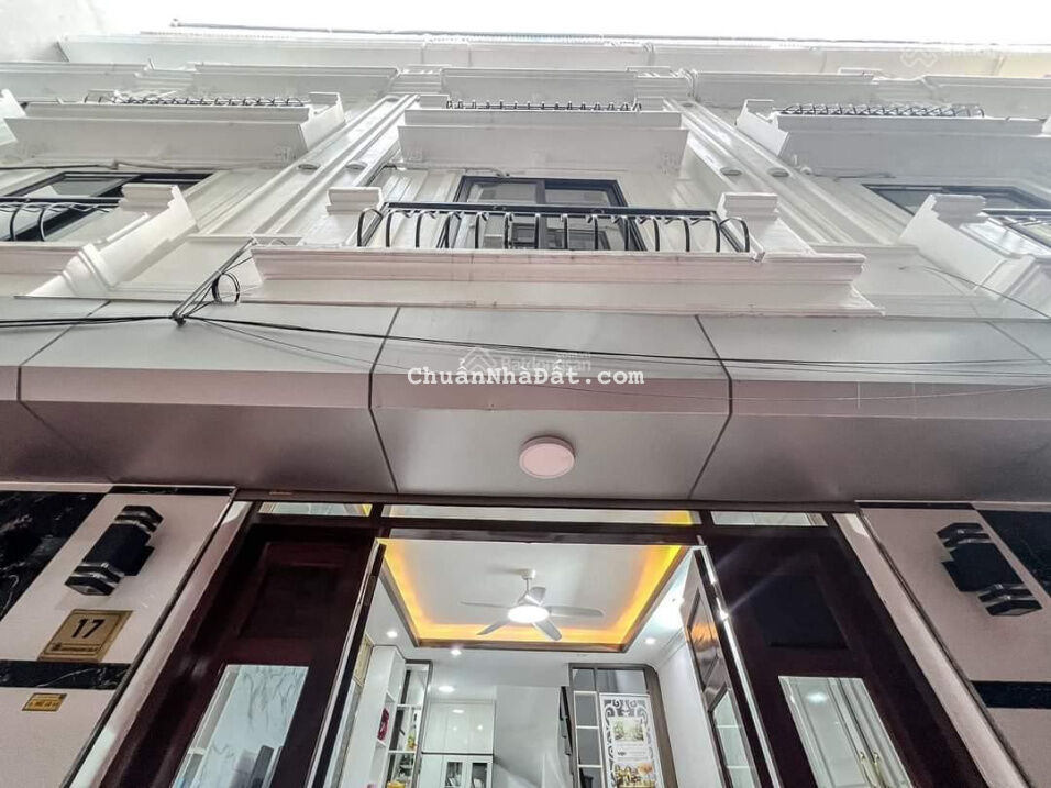 Bán nhà Xuân Phương 32m2 x 5T, MT 3.8m, Morning đỗ cổng, full NT, ở ngay, giá chỉ 3 tỷ (TL)