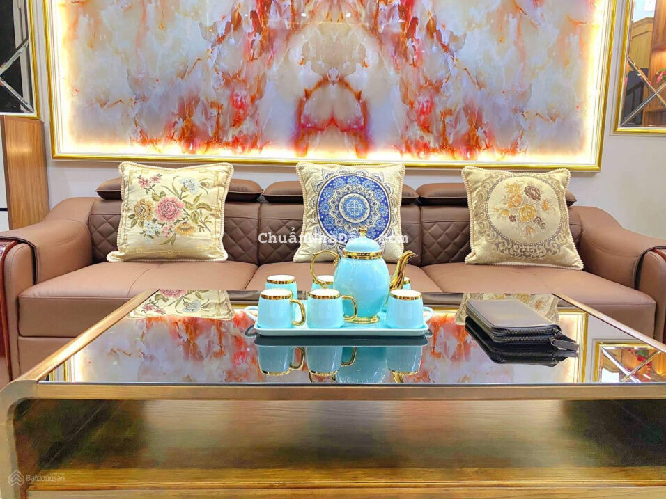 Bán nhà Mỹ Đình 32m2x5T, MT 3.6m, ngõ ô tô, thoáng sáng, gần phố, full NT, giá chỉ 3. X tỷ (TL)