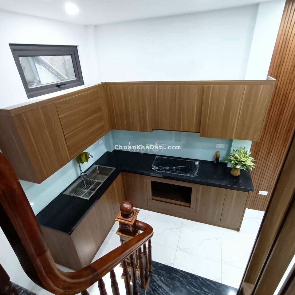 BÁN GẤP NHÀ 5 TẦNG 32M2 TẠI MỸ ĐÌNH MỚI TINH 4 TỶ