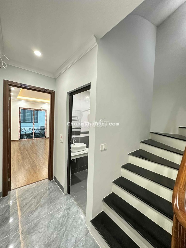 Bán nhà Miêu Nha Nam Từ Liêm. Gần Vincom Smart City