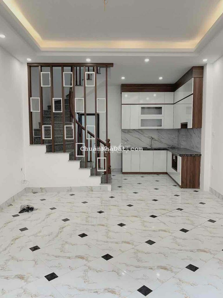 Bán nhà Xuân Phương 5 tầng 34m2 chỉ 2,x tỷ