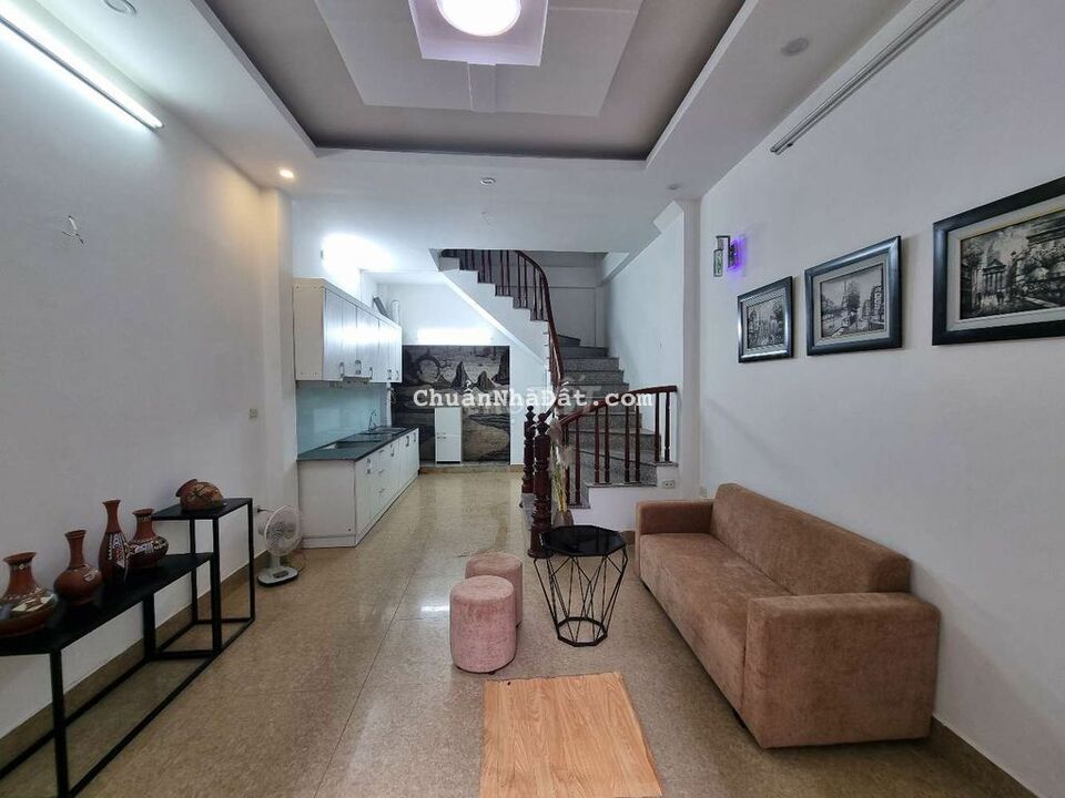 BÁN GẤP NHÀ 5 TẦNG 35M2 TẠI PHÚ ĐÔ GIÁ NHỈNH 3 TỶ.