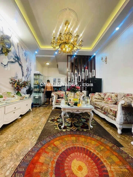 Bán gấp nhà Mỹ Đình 35m2x5T, MT 4m - ngõ to gần phố - 50m oto tránh full NT ở ngay chỉ 4.1 tỷ (TL)